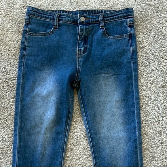 Girls Hayden Cropped Frill Flare Jeans - Picture 2 of 6